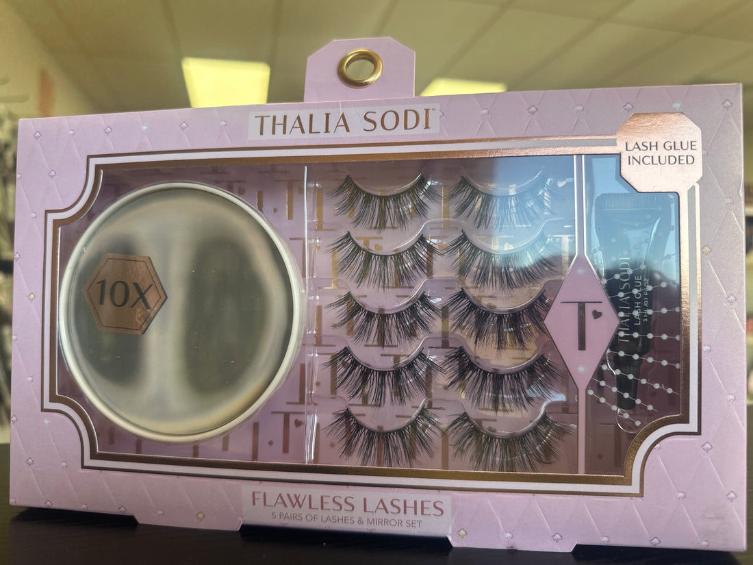 Thalia Sodi 5 piece of lashes and mirror set