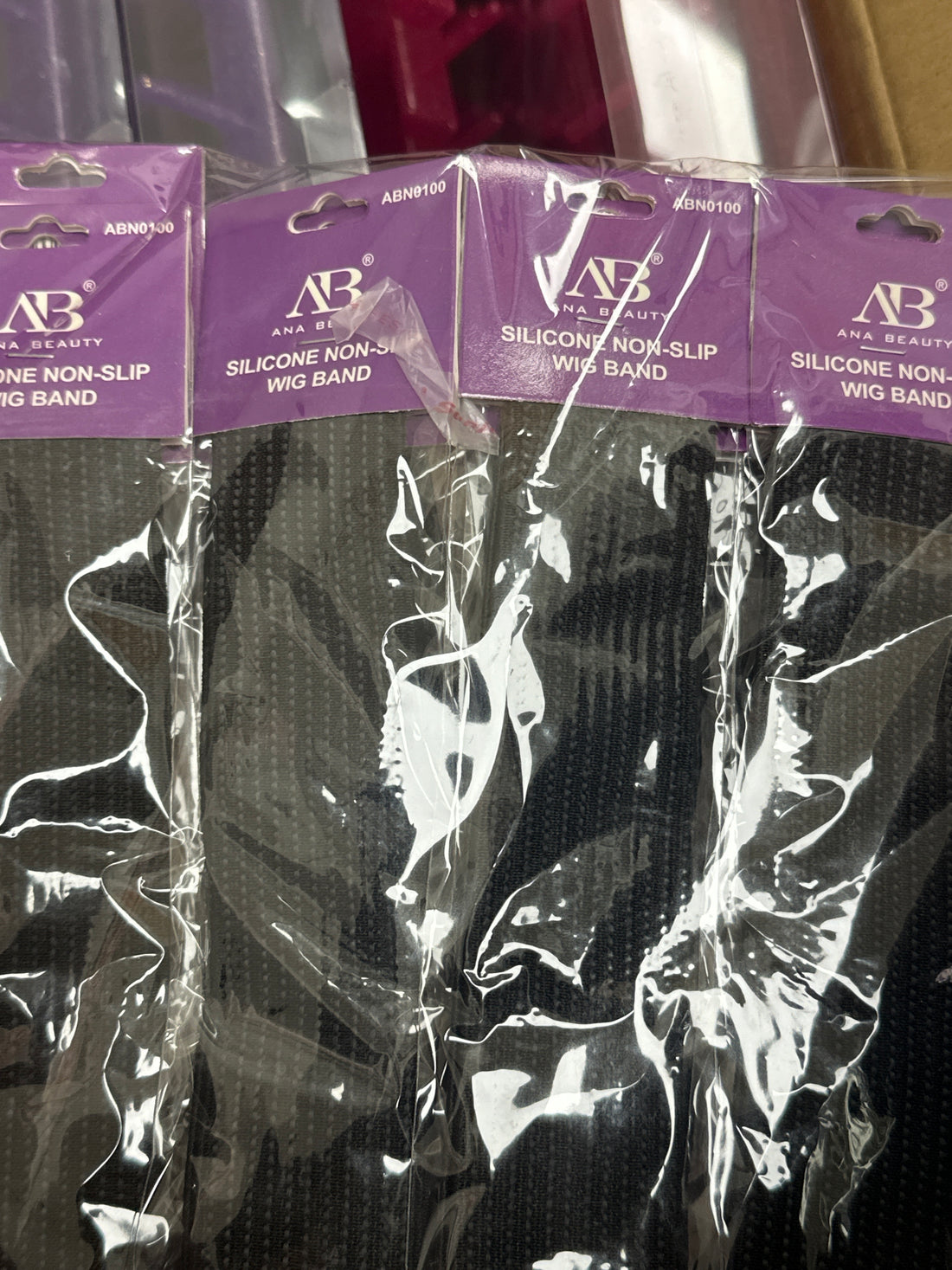 AB Wig Grip Band Black