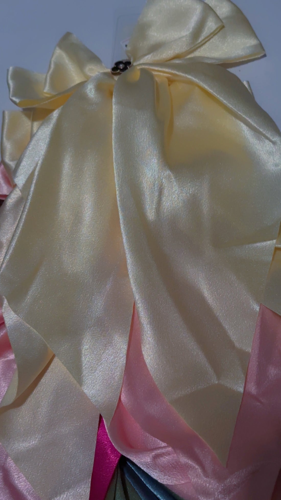 Long Hair Bow