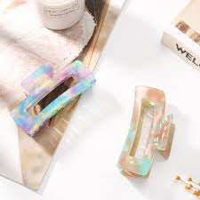 HAIR CLAW CLIP